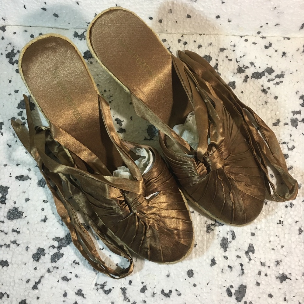 Newport News Espadrilles Women Size 8
